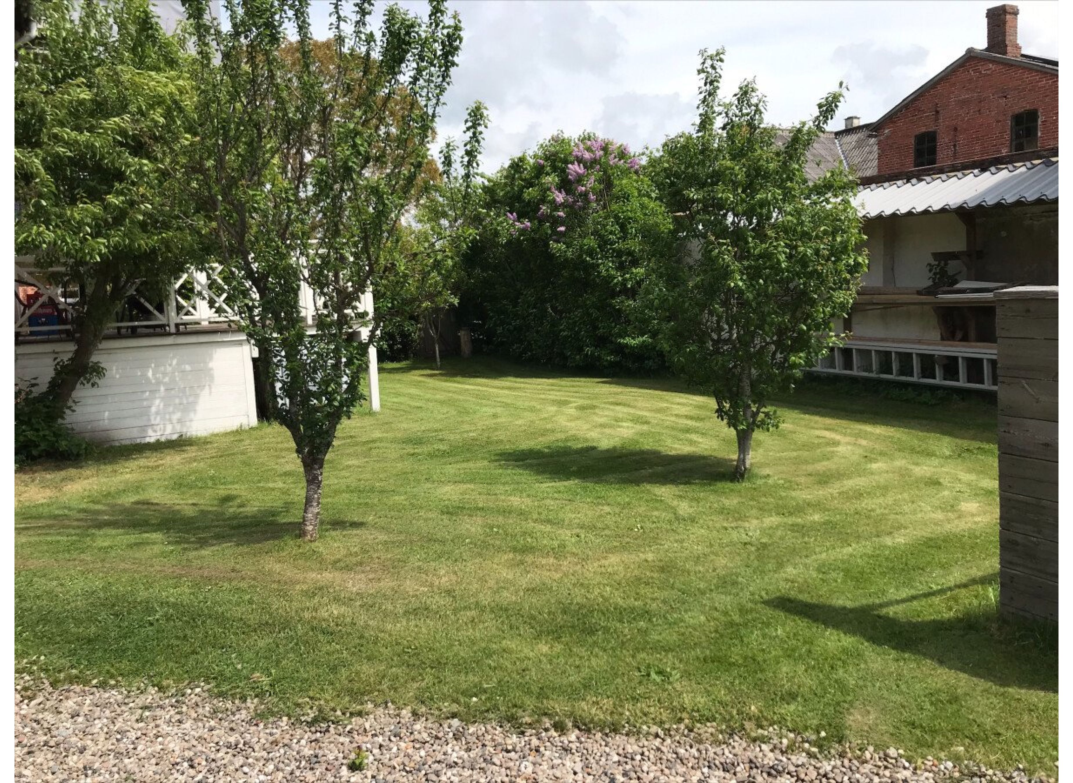 Mitten im Ort und ruhig, nur 1km zum Watt