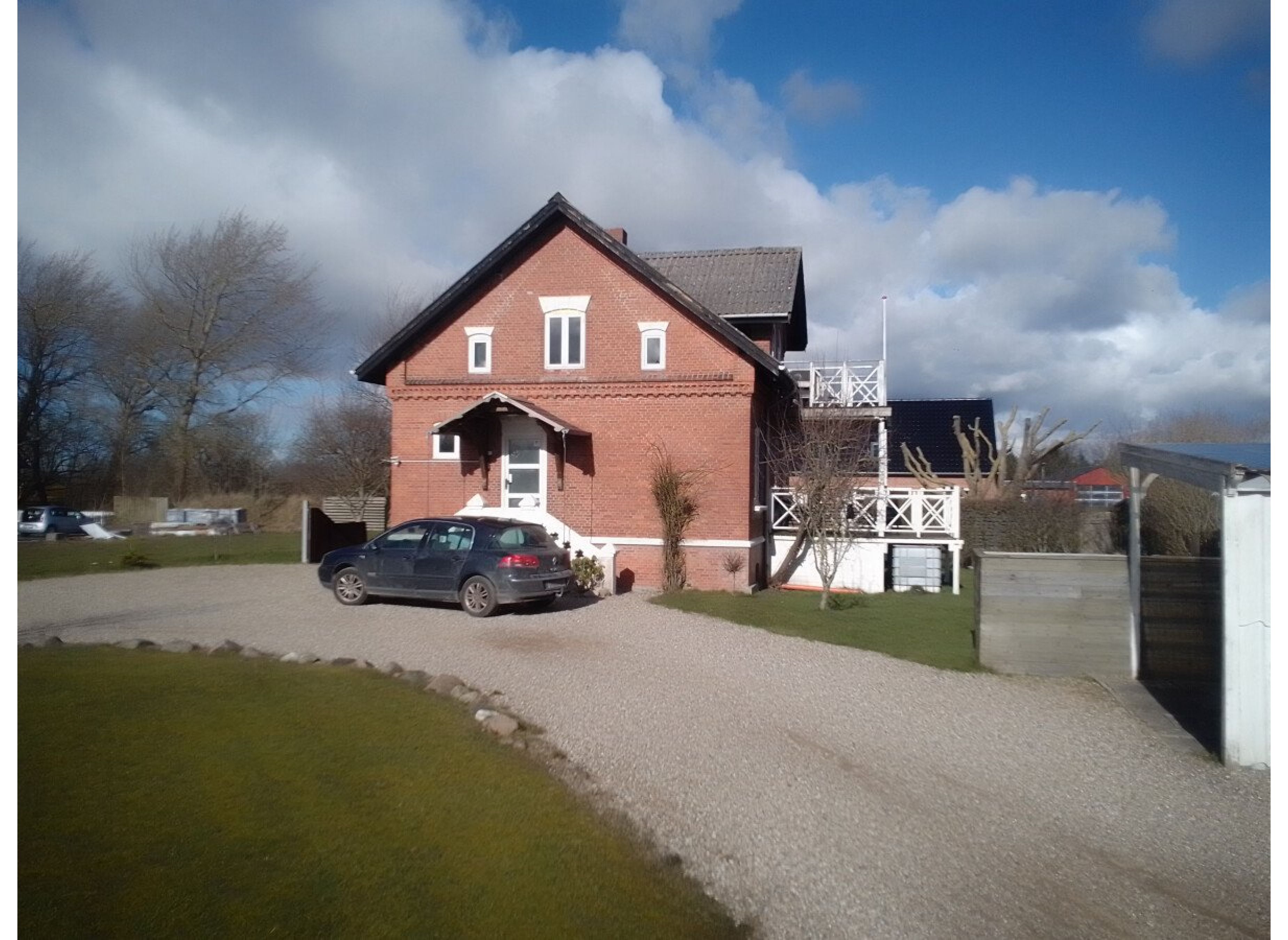 Mitten im Ort und ruhig, nur 1km zum Watt — Photo 3