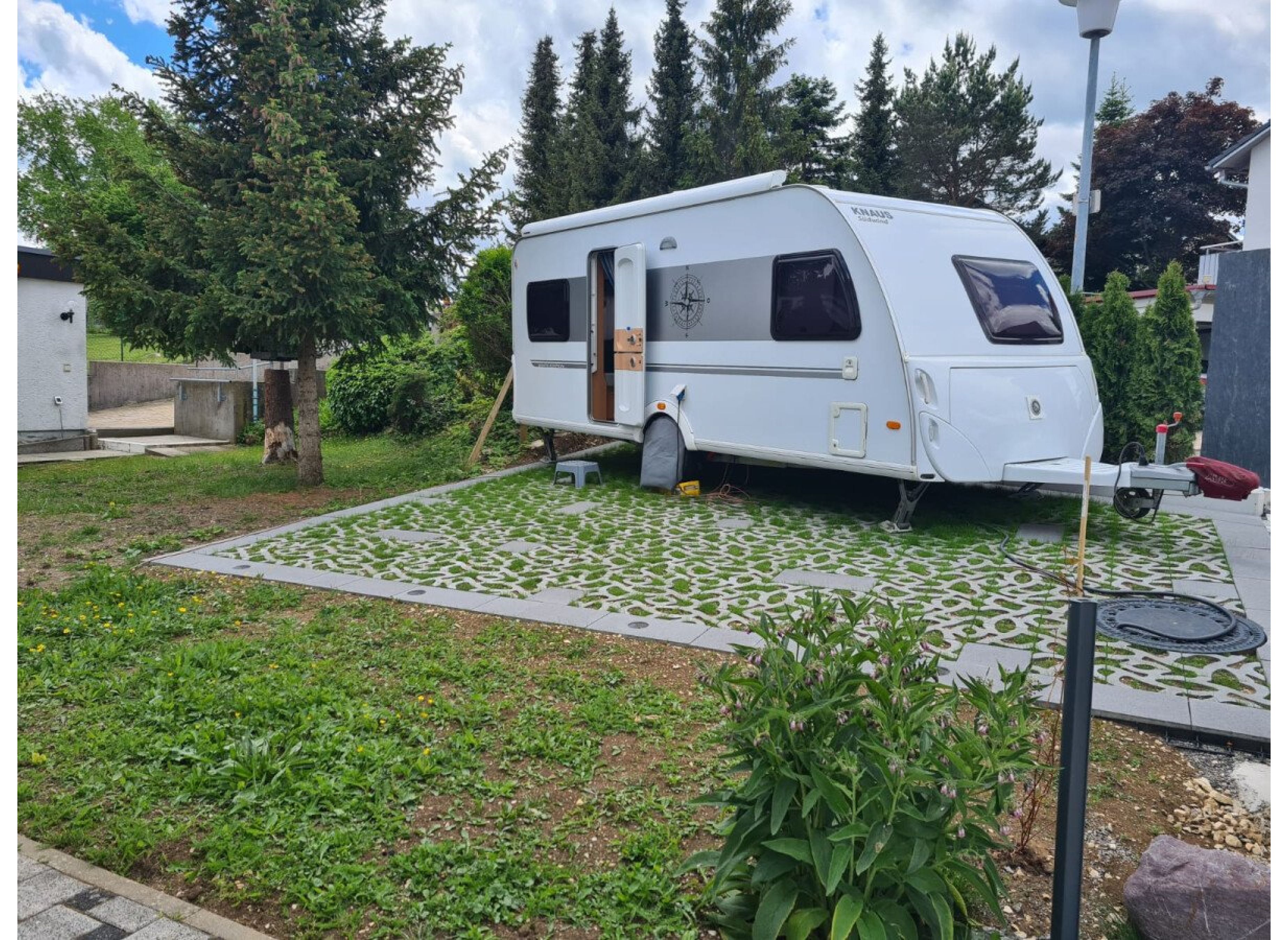 Perfekter Stellplatz für Baseball-Fans, Wanderlustige oder Naturliebhaber
