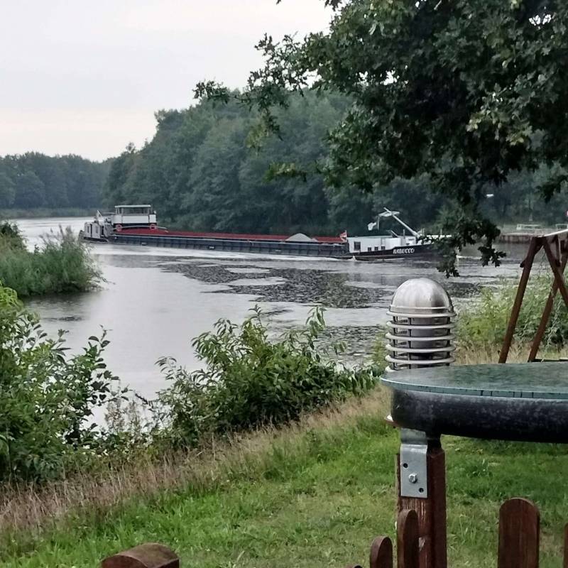 Wohnmobilhafen Emsblick — Photo 2