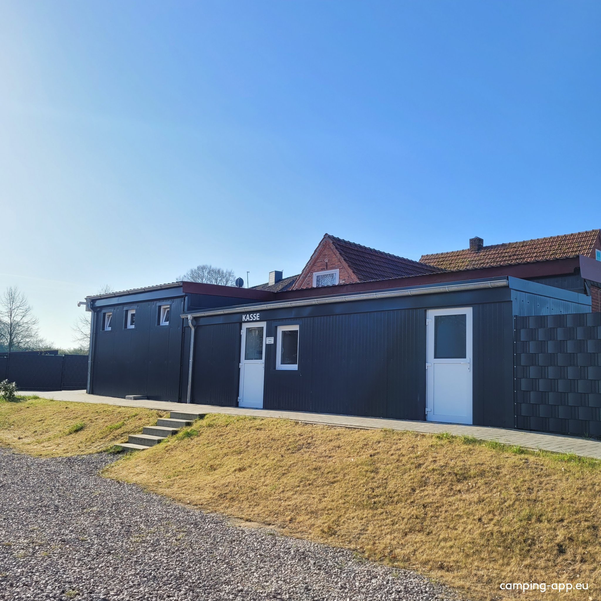 Wohnmobilhafen Emsblick — Photo 5