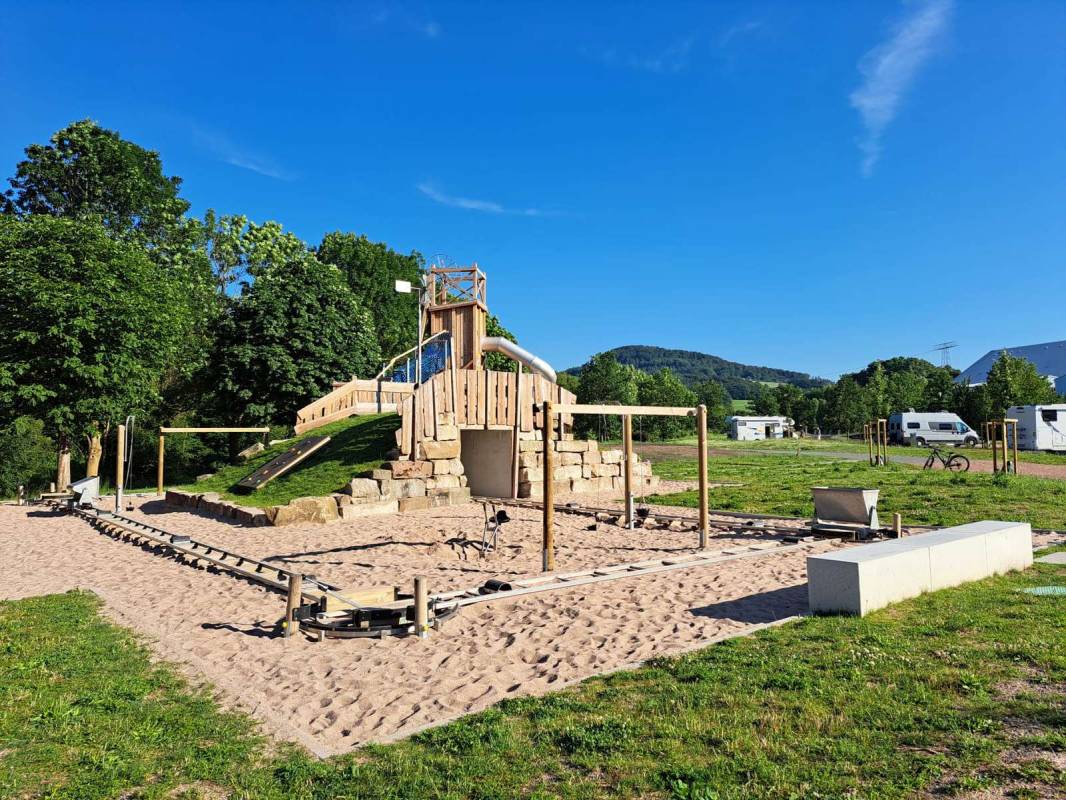 Wohnmobilstellplatz Unterbreizbach — Photo 4