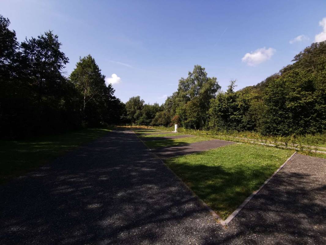 Gemünden Freibad — Ställplats in Gemünden