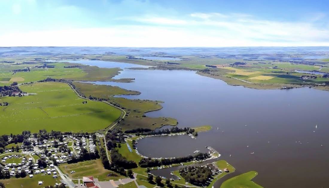 Campingplatz großes Meer