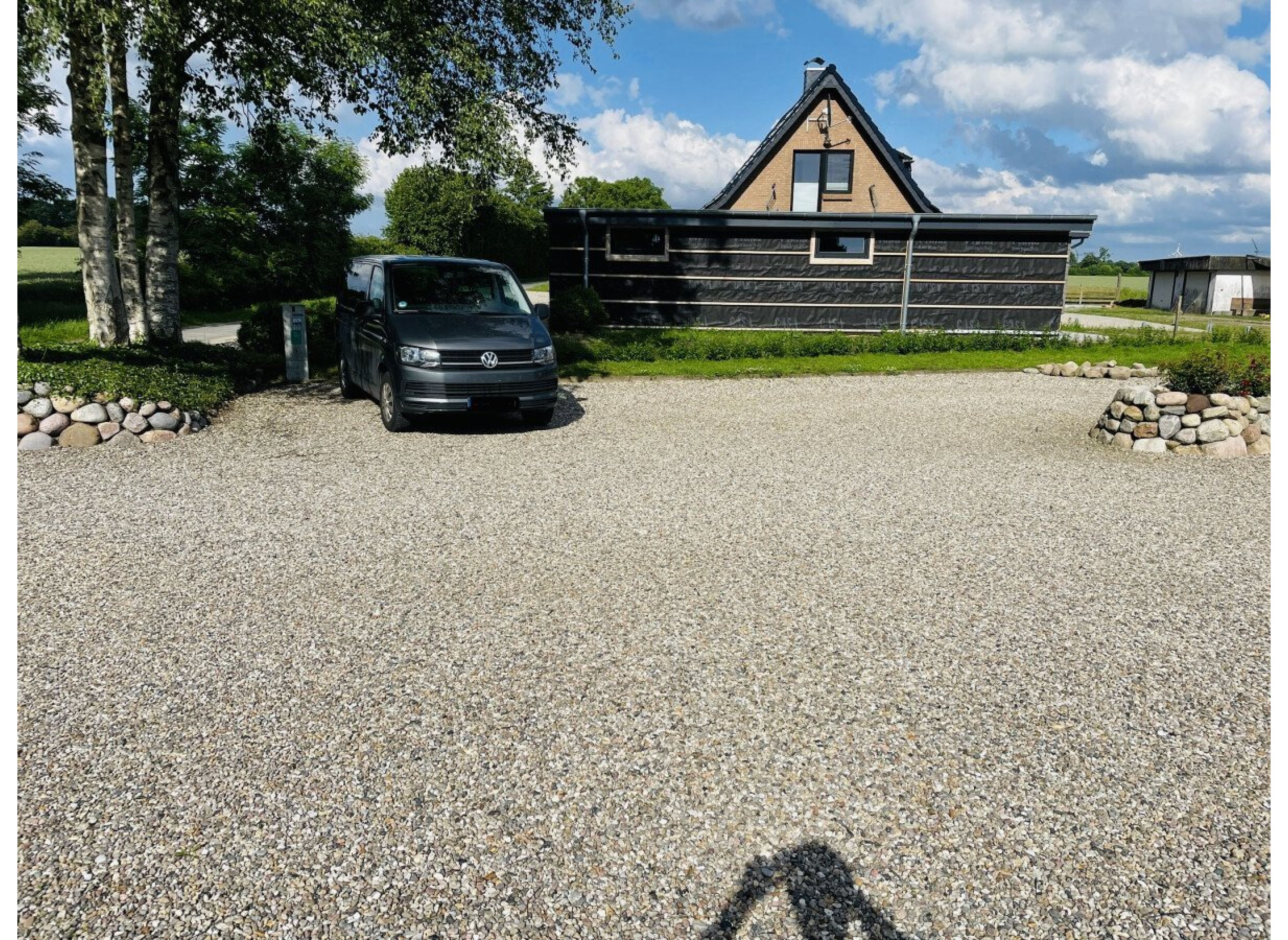 Einzelstellplatz in ruhigem Örtchen — Motorhome pitch in Sieverstedt