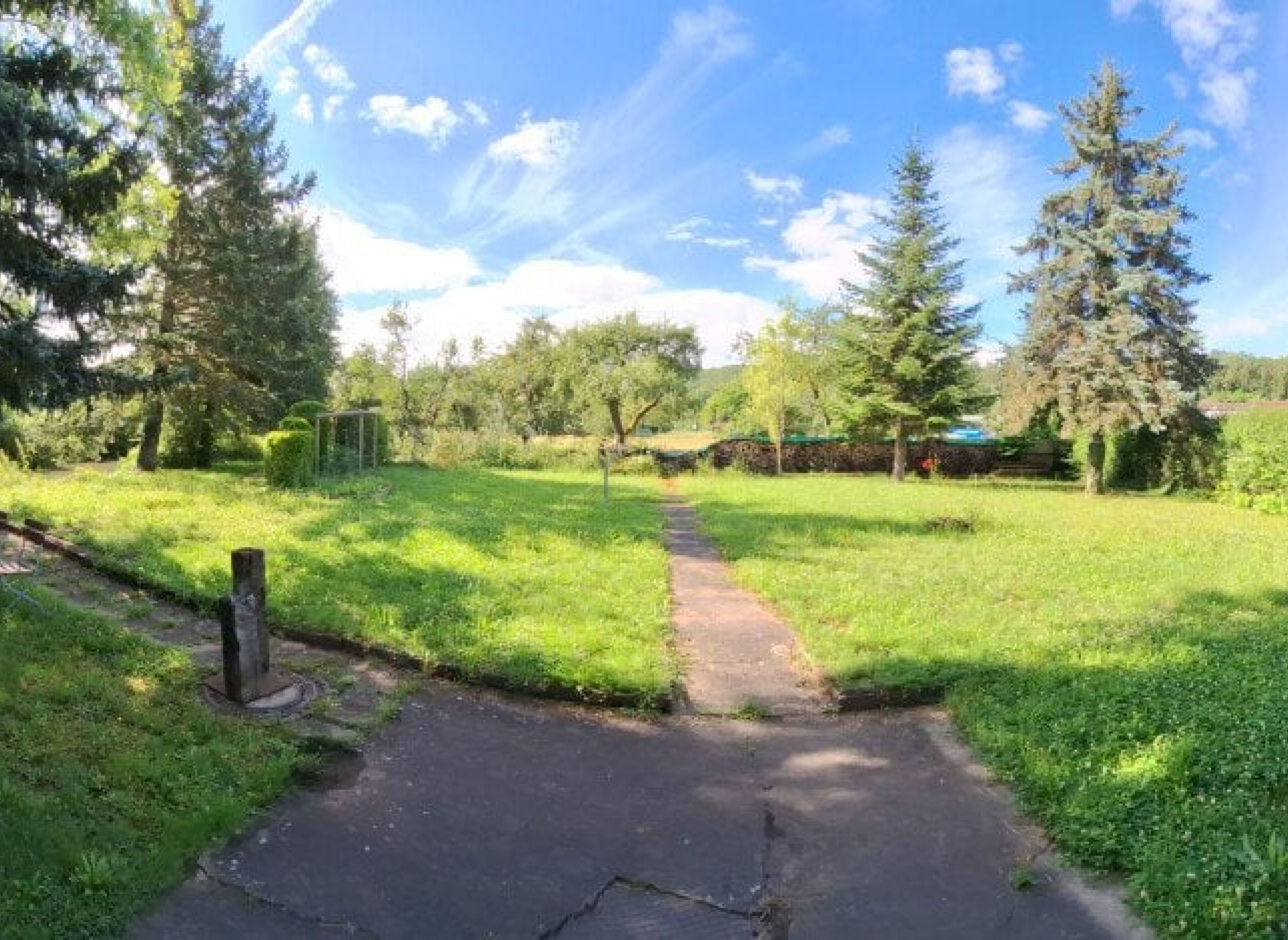 Einzelstellplatz Idyllischer Stellplatz/Zeltplatz an einer alten Dreschhalle direkt an der Wern — Photo 2