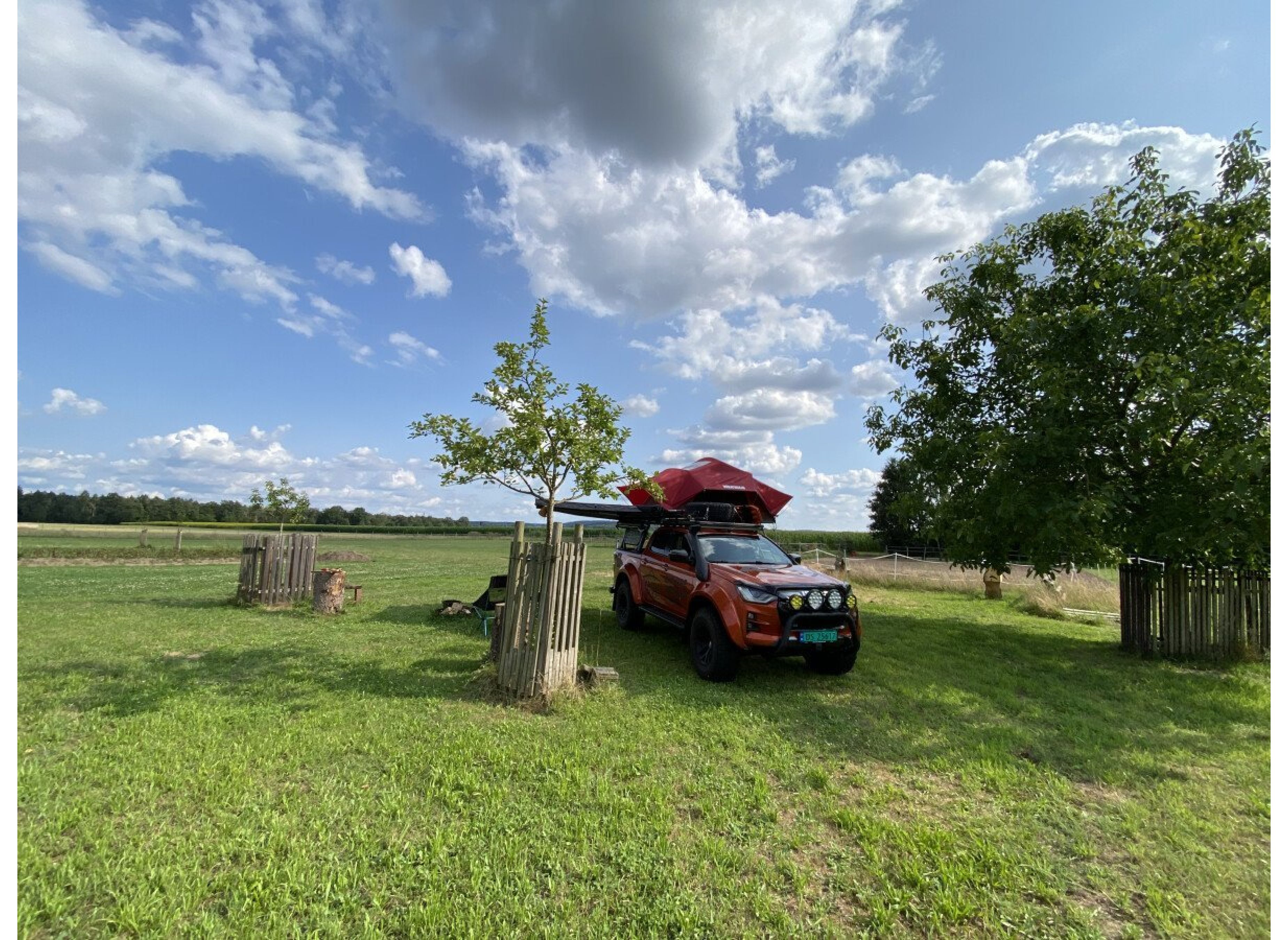 Wiese am Waldrand — Aire de camping-car in Babenhausen