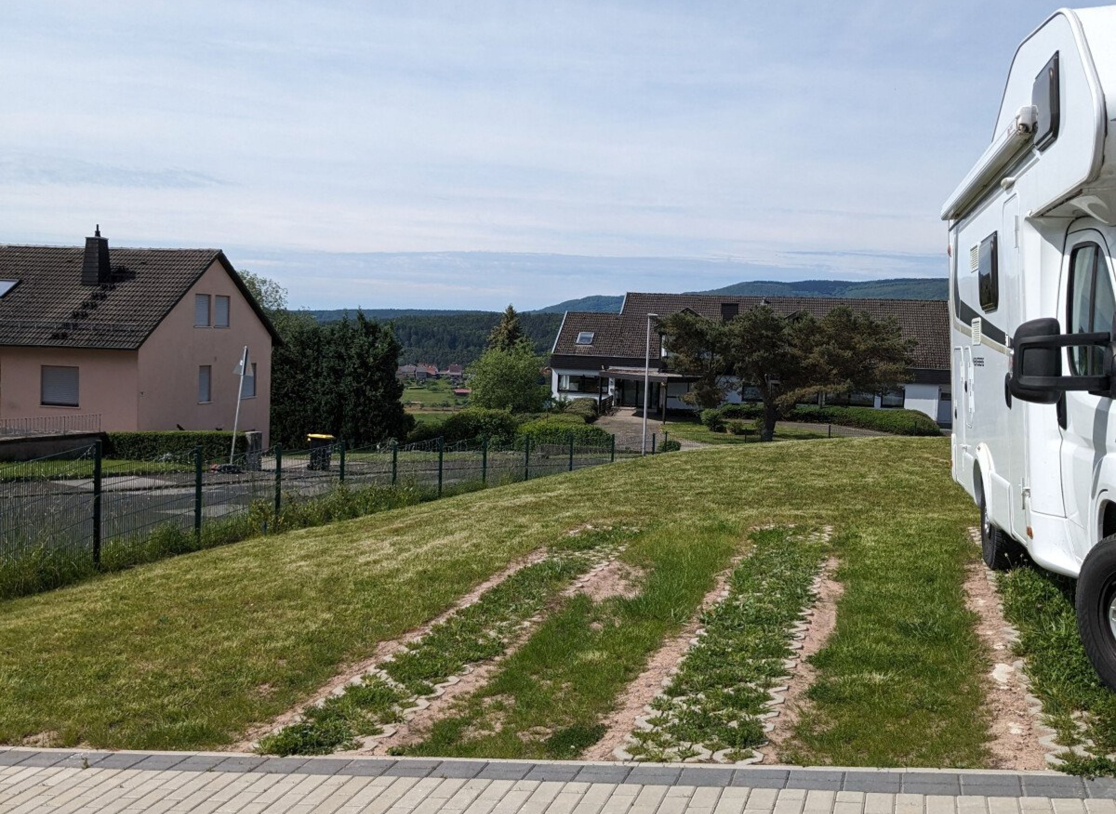 Womo Hafen Kreuzbergblick — Photo 2