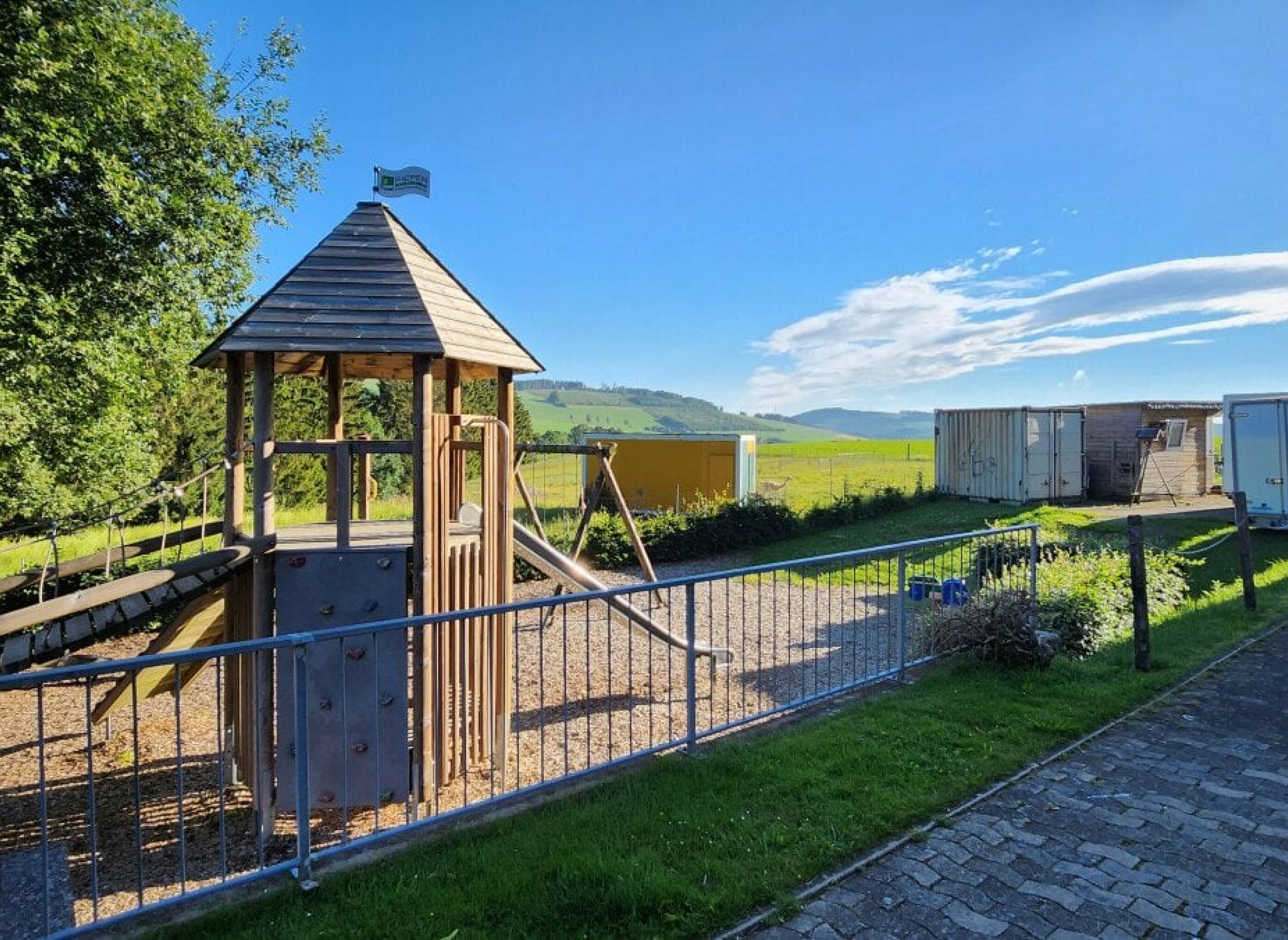 Stellplatz im Land der tausend Berge — Photo 2