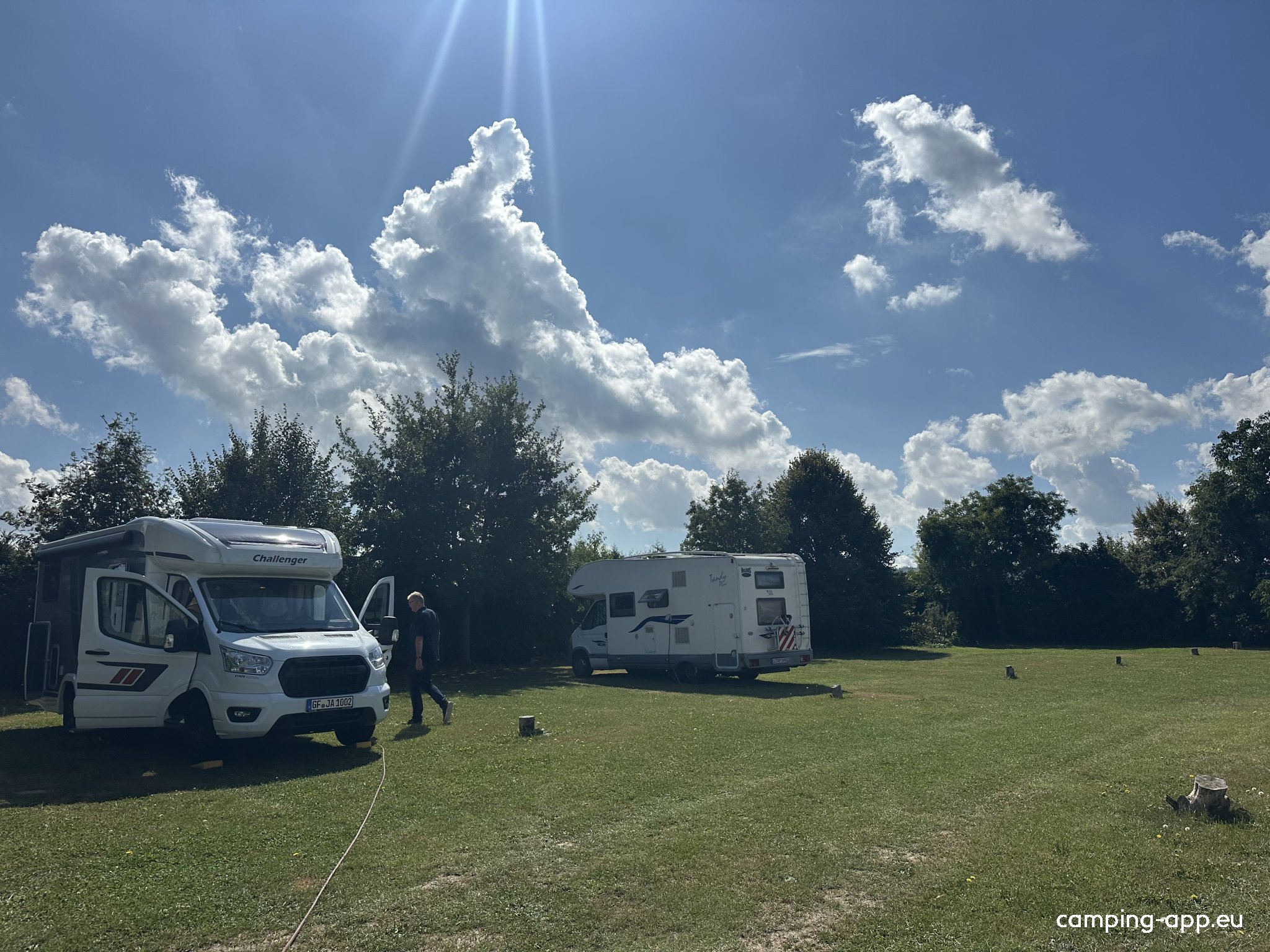 Camper Garden — Photo 2