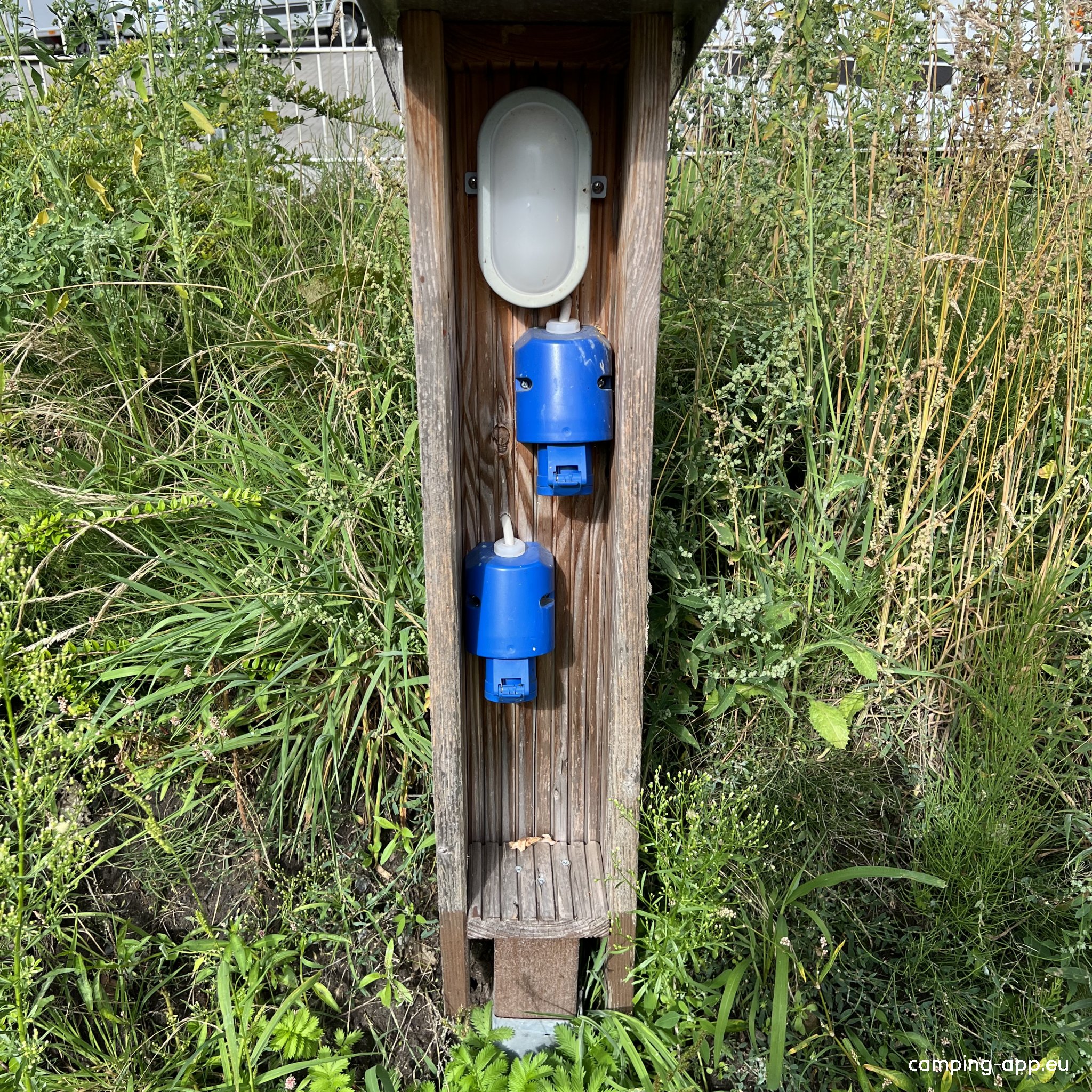 Stellplatz Reisemobilhändler Rauert — Photo 3