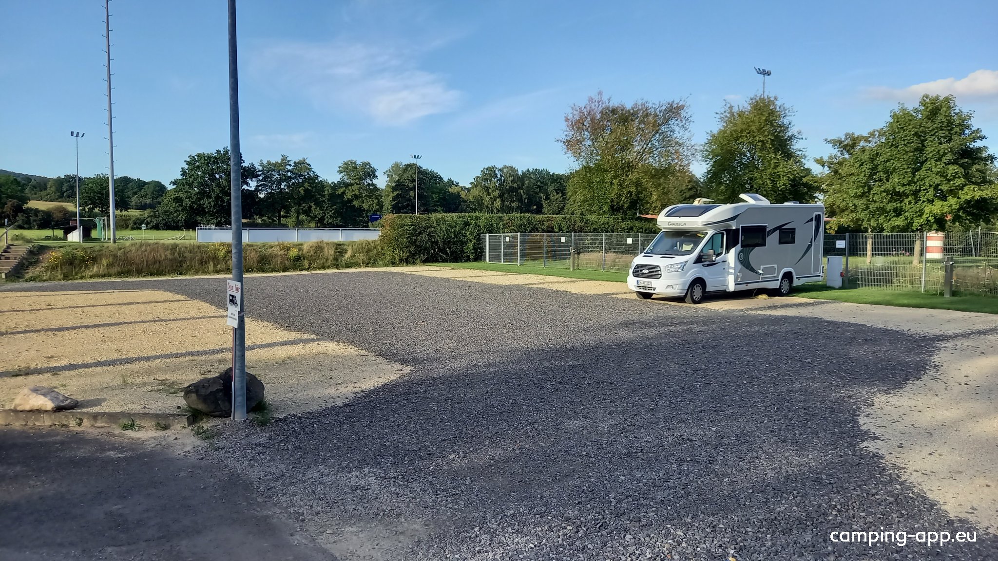 Wohnmobilstellplatz vorm Campingplatz Kellerwald — Motorhome pitch in Jesberg
