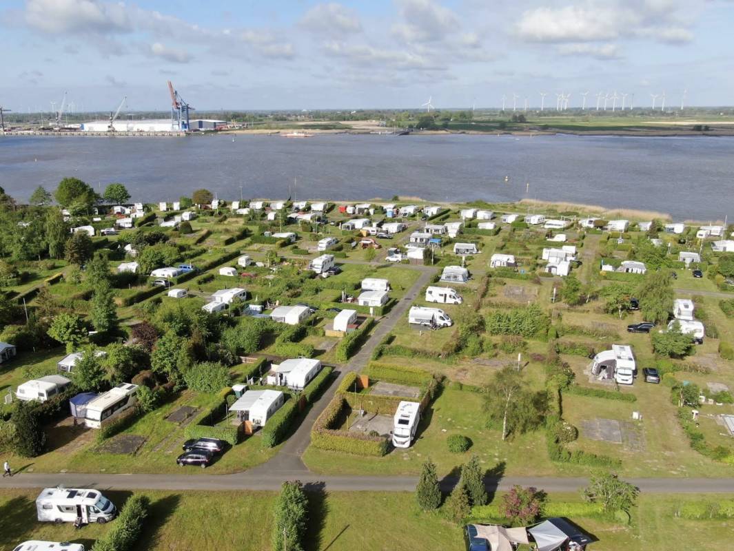 Campingplatz Weser Henne — Photo 2