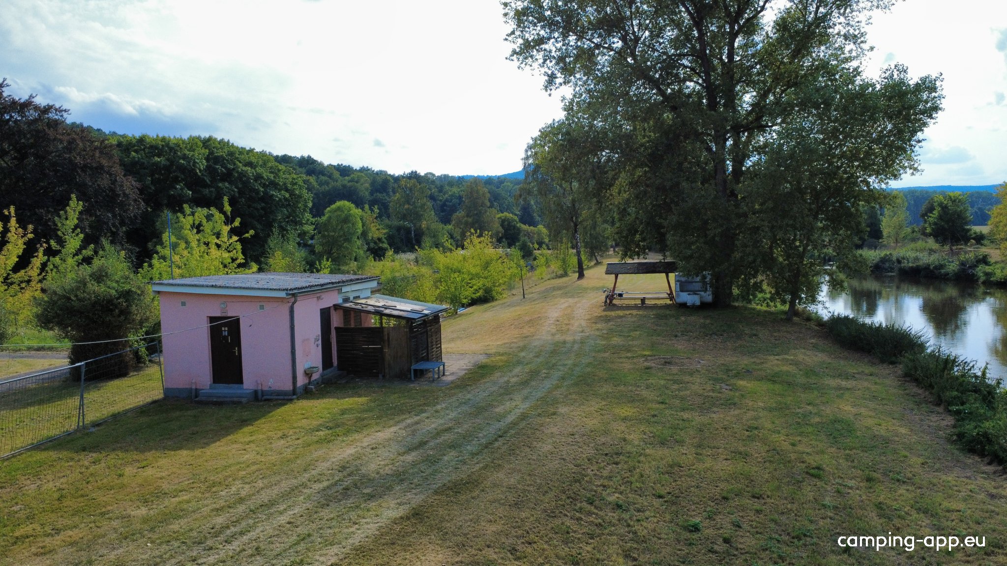 Campingplatz Altes Freibad Treffurt — Photo 3