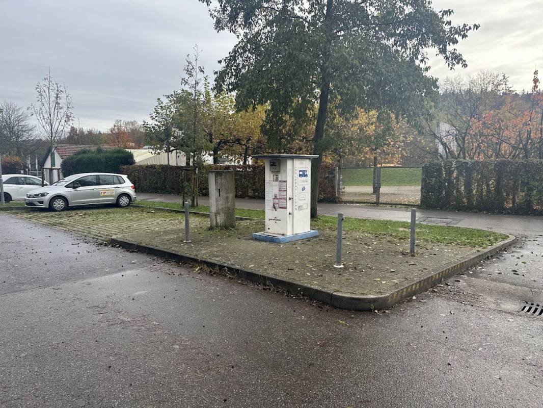 Parkplatz am Gasometer — Photo 2