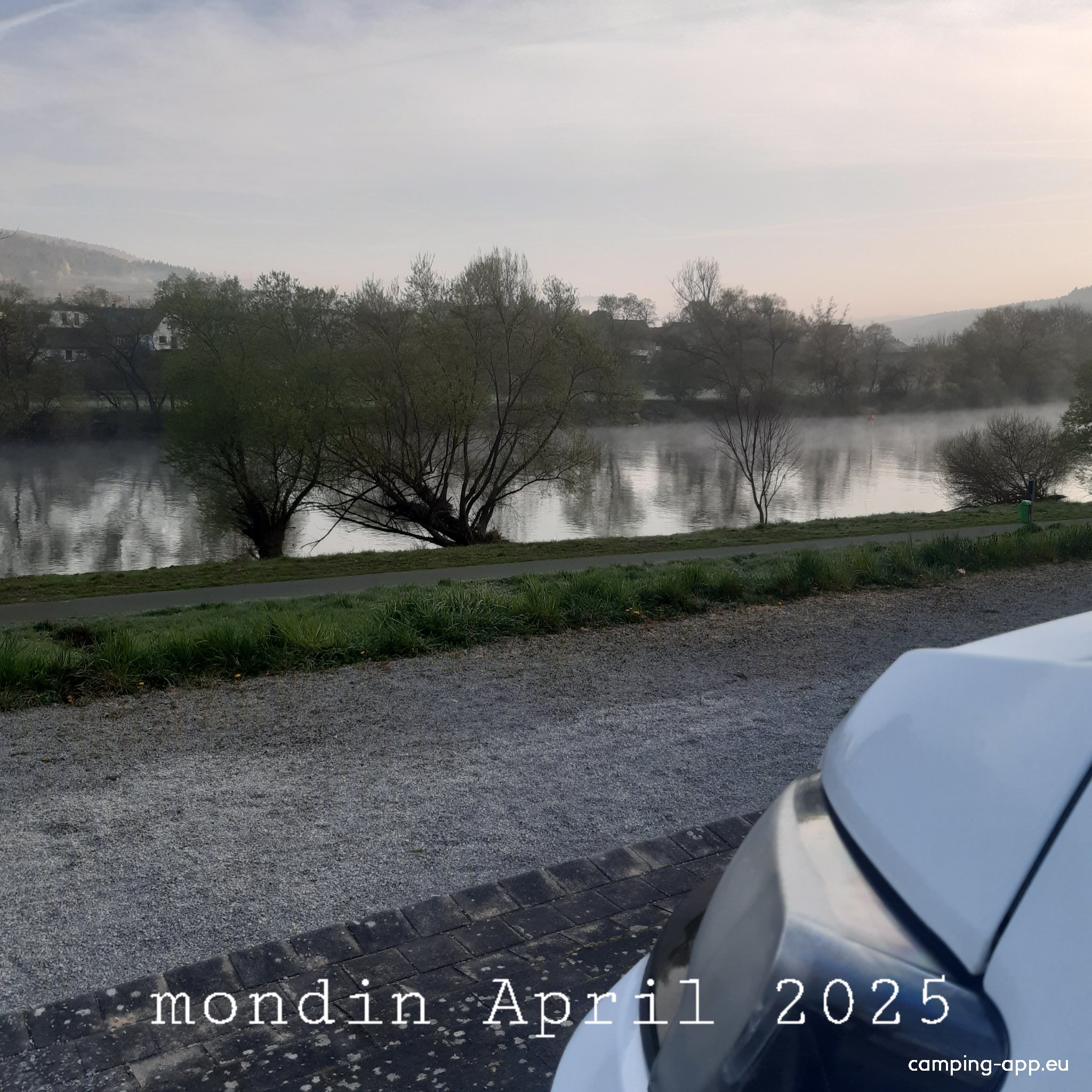 Stellplatz an der Mainpromenade Freudenberg — Photo 2