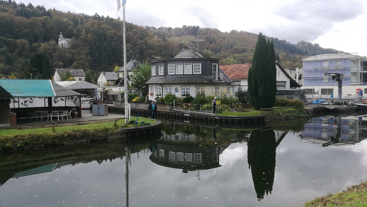 Wohnmobilstellplätze im Yachthafen Kutscher’s Marina Bad Ems — Photo 3