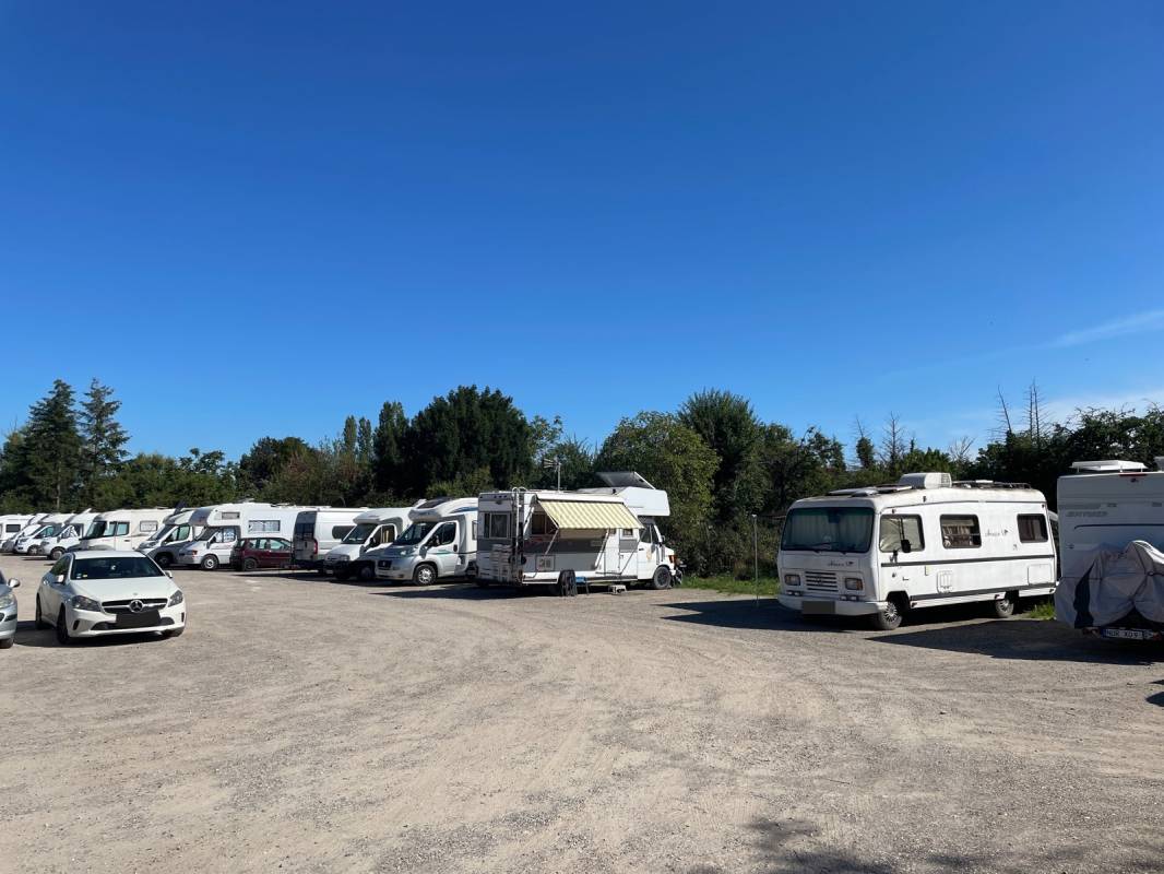 Aire Camping Car Obernai — Photo 4