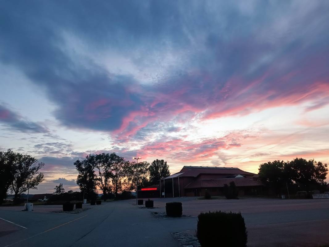 Nordhessenhalle Stellplatz — Photo 2