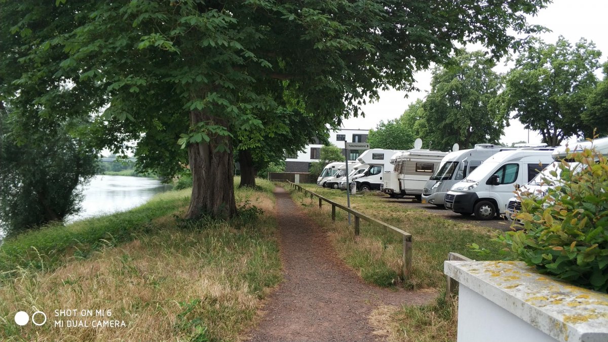 Wohnmobilparkplatz Oyler Straße — Photo 2