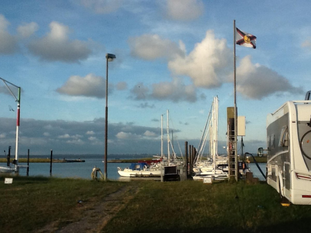 Stellplatz am Yachthafen — Photo 3