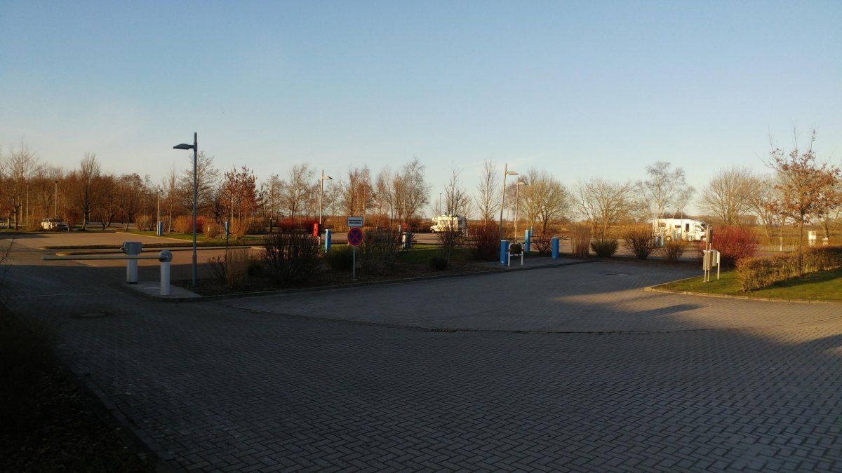 Wohnmobilhafen Großes Meer — Photo 6