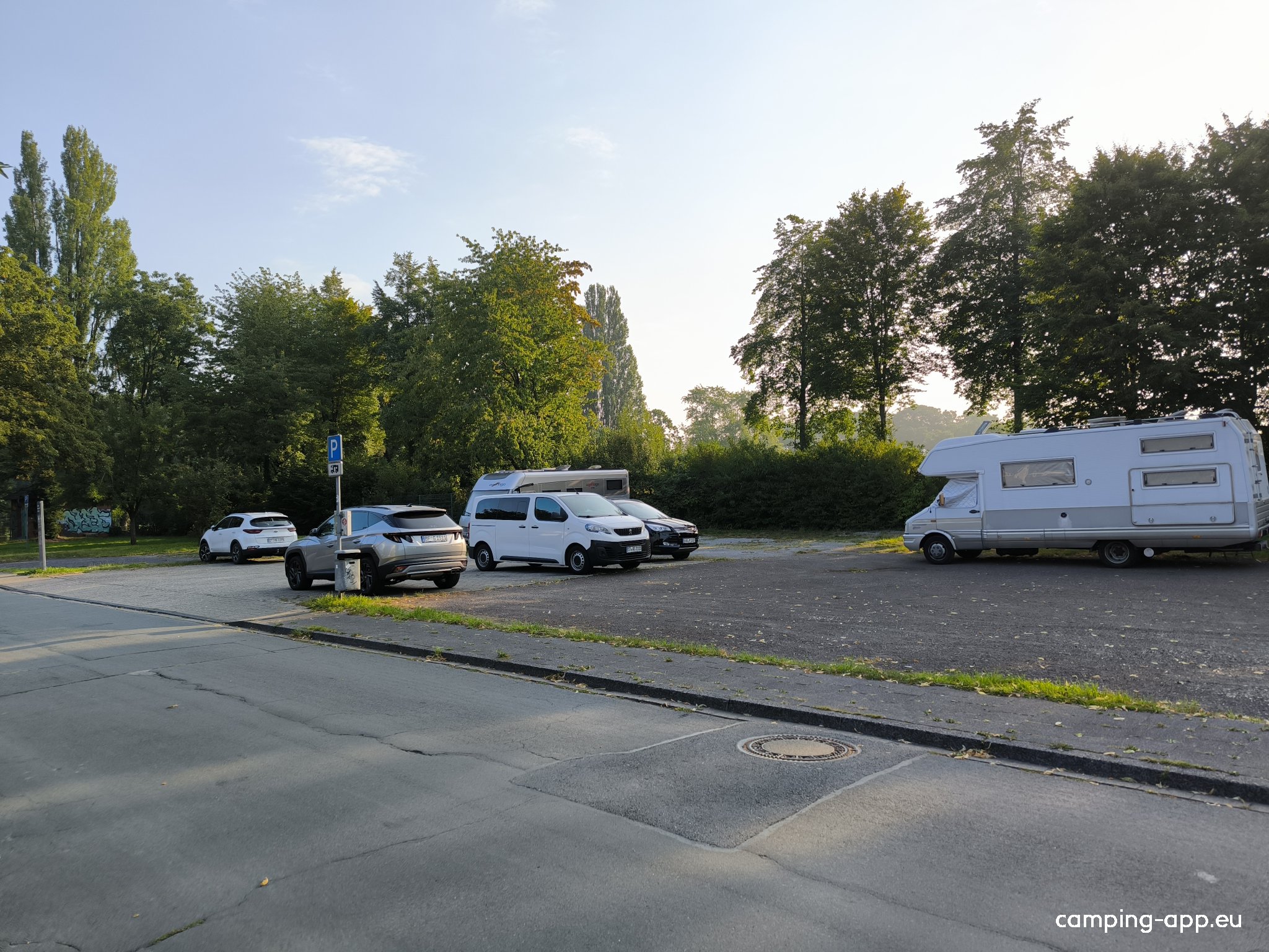 Stellplatz am Sportplatz — Photo 2