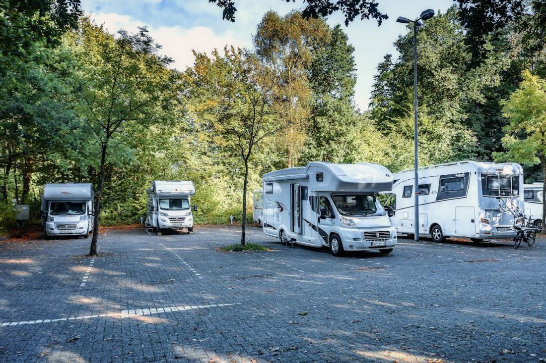 Reisemobilstellplatz Jever — Photo 2