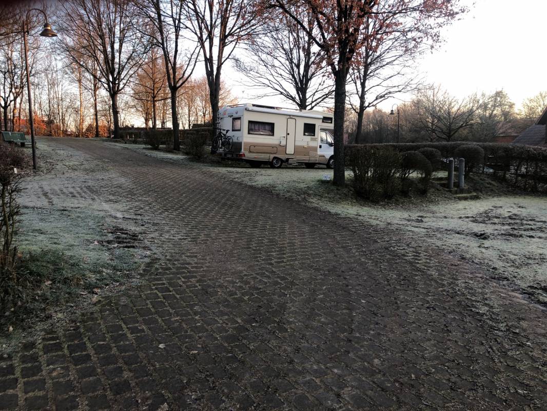 Wohnmobilhafen Bellersen — Photo 2