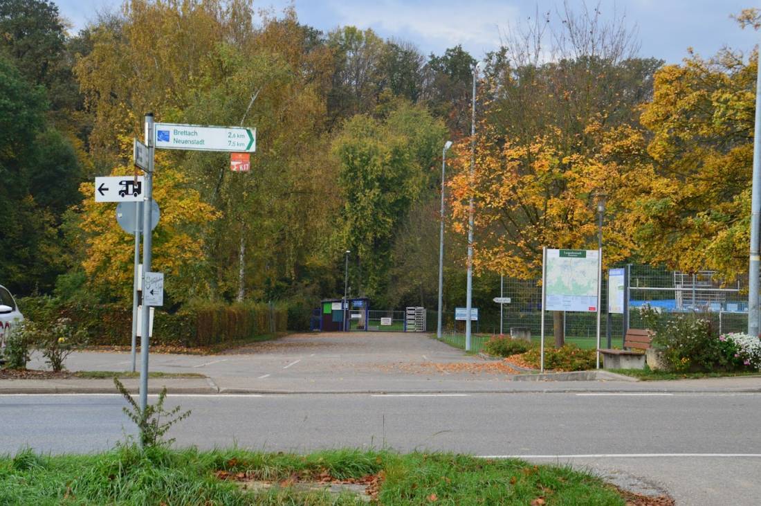 Übernachtungsparkplatz Langenbrettach — Photo 2