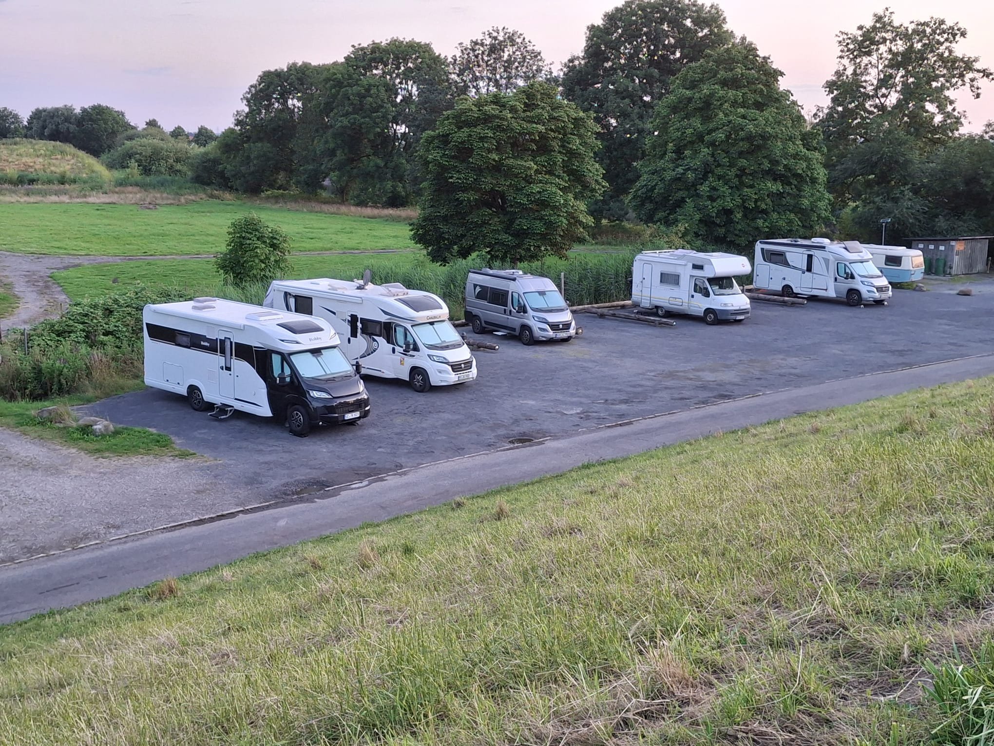 Wohnmobilstellplatz Jork - Am Yachthafen