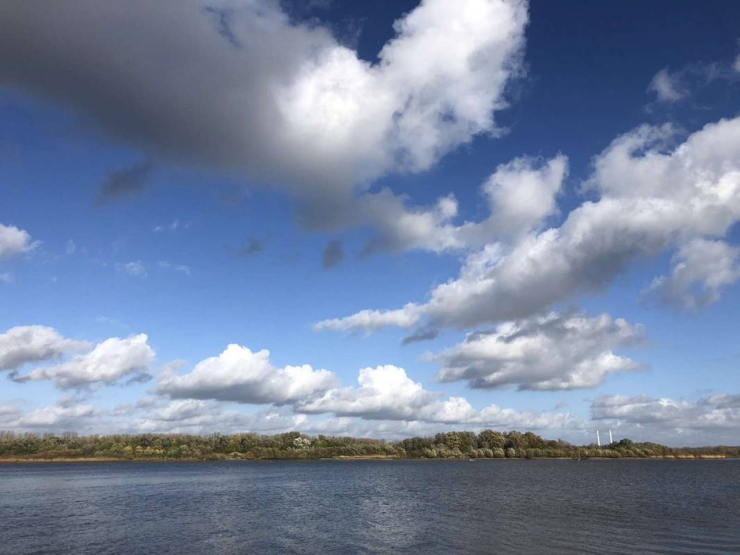 Wohnmobilstellplatz Jork - Am Yachthafen — Photo 5