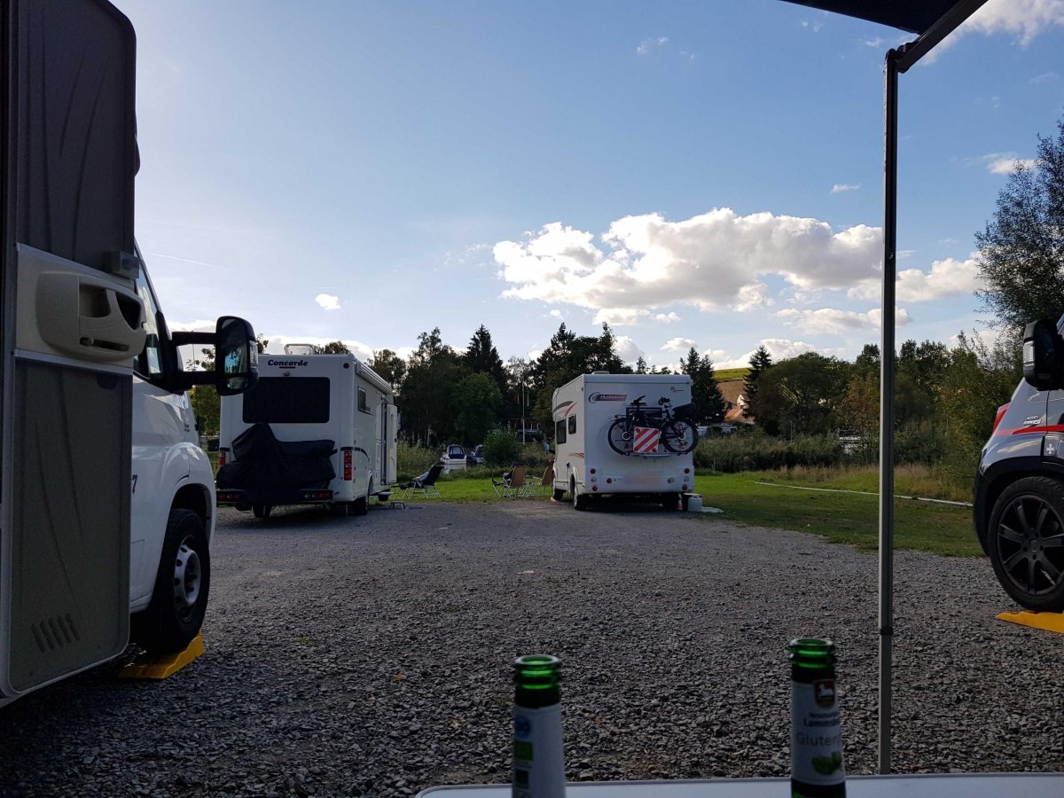 Stellplatz an der Mainfähre Albertshofen