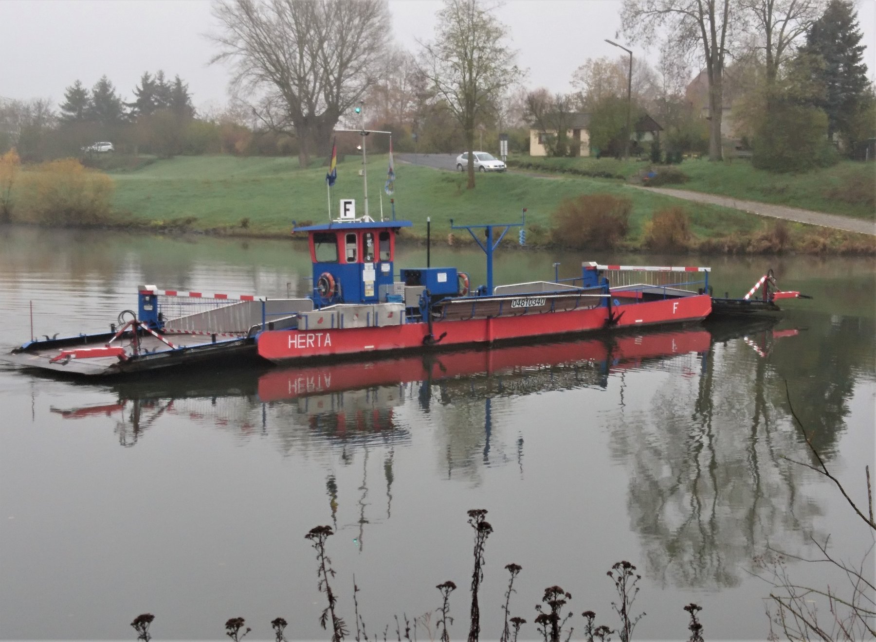 Stellplatz am Mainufer Dettelbach — Photo 2