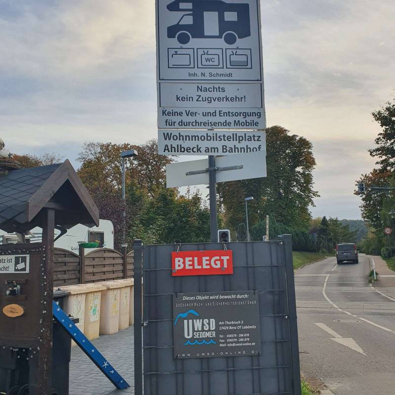 Wohnmobilstellplatz am Bahnhof — Photo 6