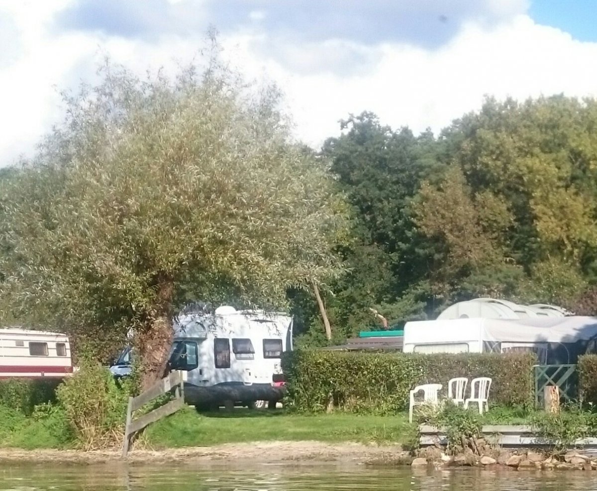Wohnmobilhafen Inselcamping Werder