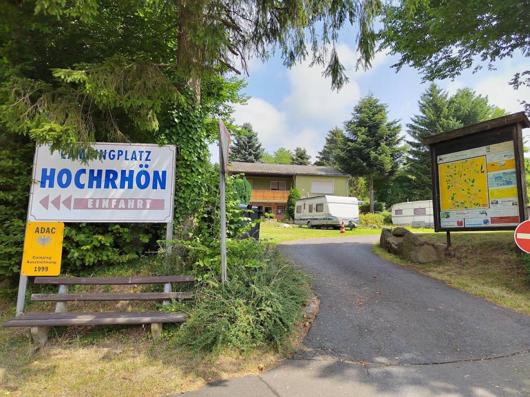 Camping- u. Wohnmobilplatz Hochrhön — Photo 3