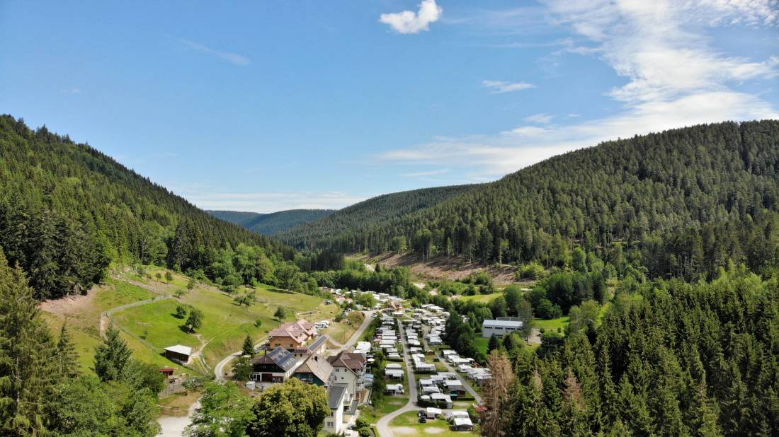 Family - Resort Kleinenzhof ***** — Photo 3