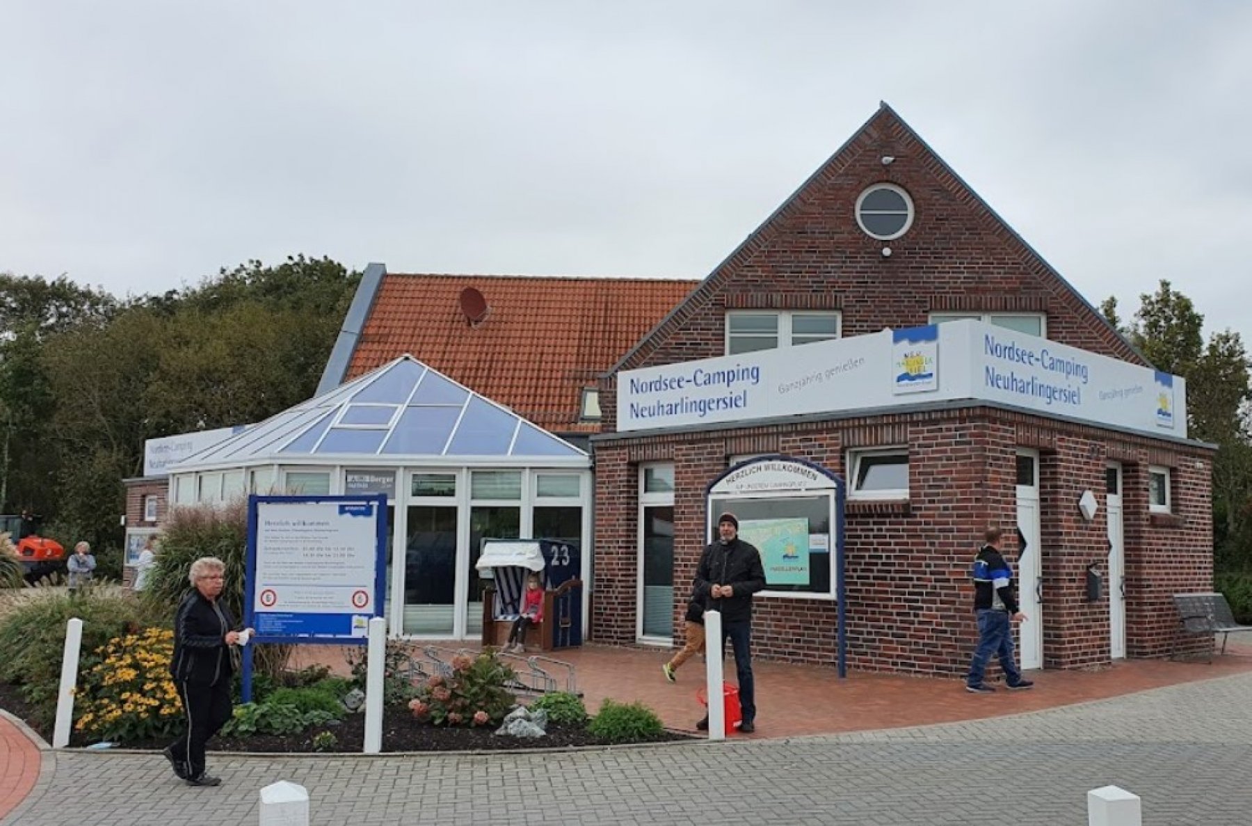 Nordsee-Camping Neuharlingersiel — Photo 3