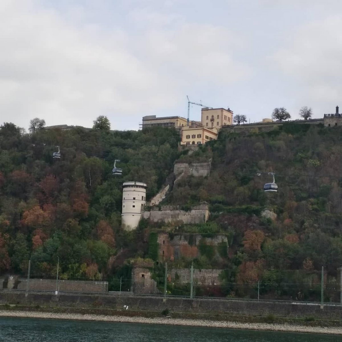 Stellplatz am KNAUS Campingpark Burgen/Mosel