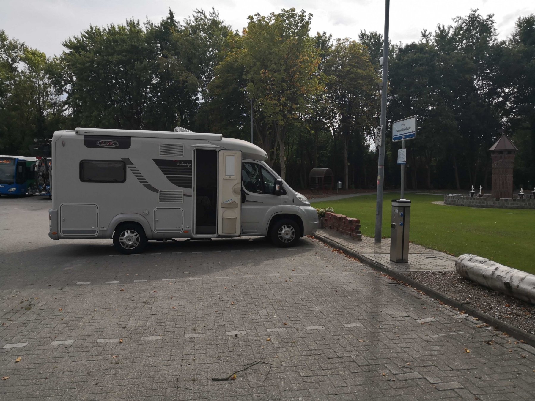 Stellplatz Apen — Motorhome pitch in Apen