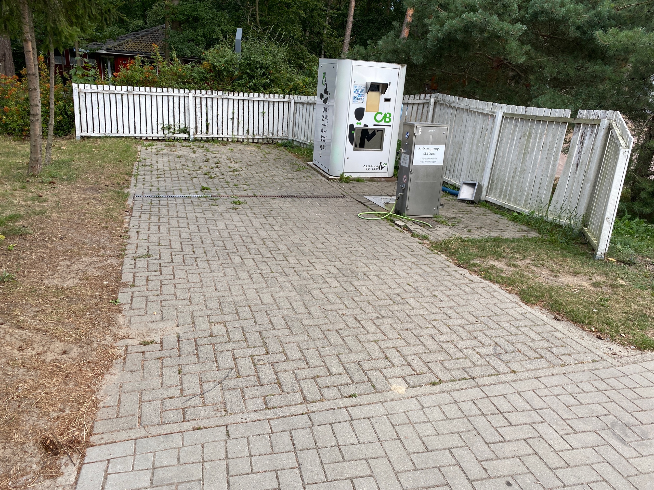 Regenbogen Camp — Photo 2