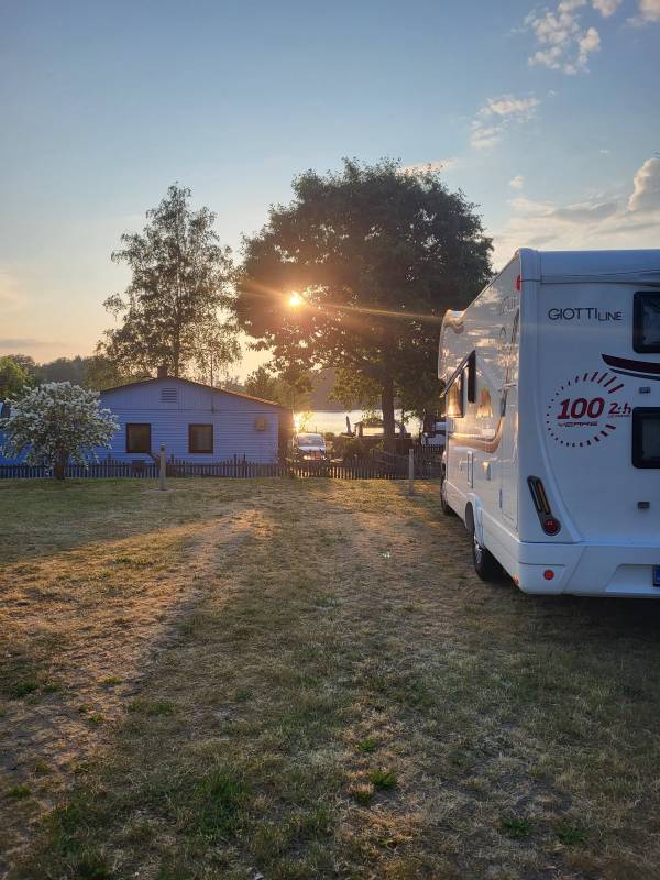 Wohnmobil Stellplatz Westerwälder Seenplatte — Photo 2