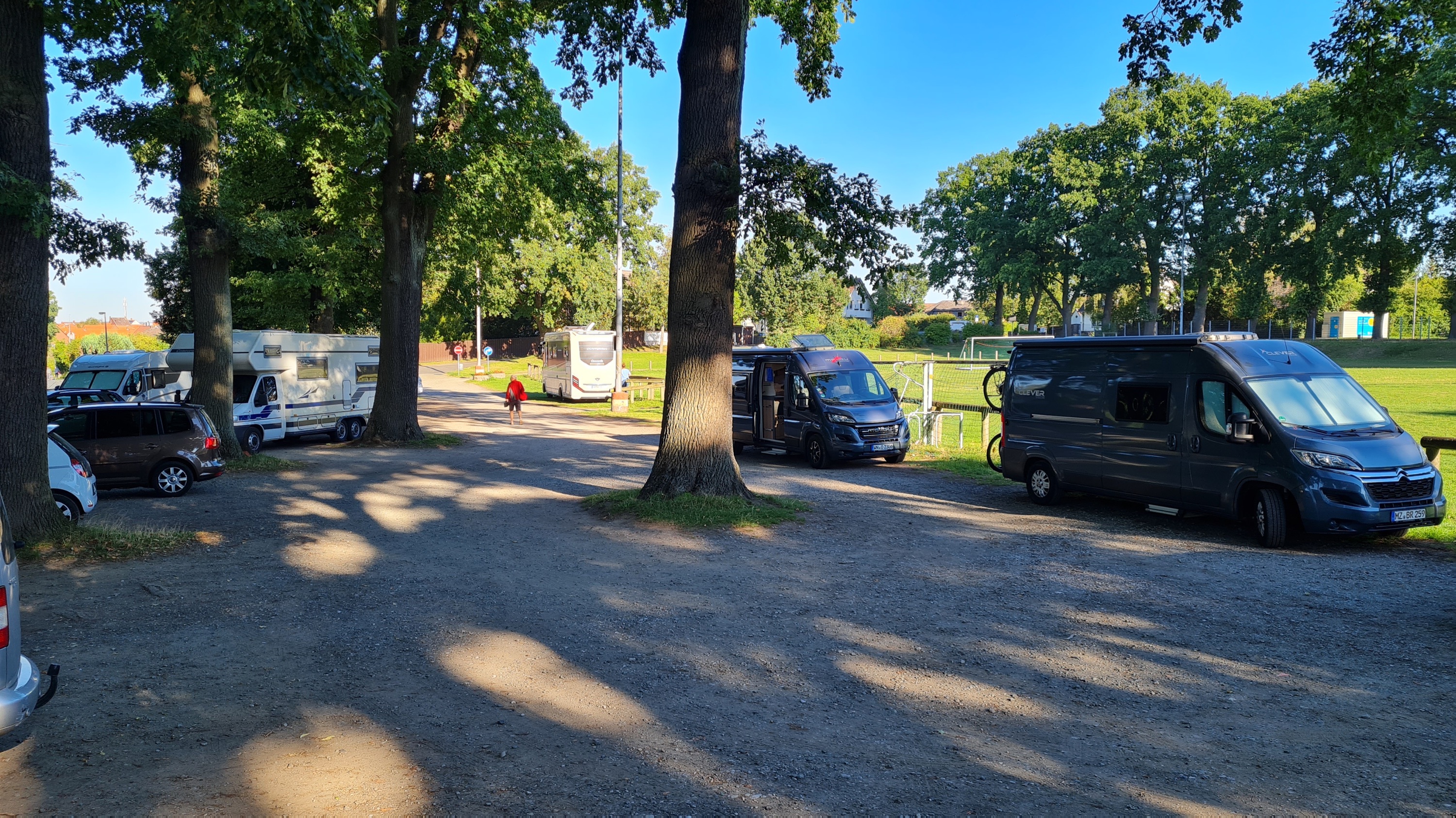 Wohnmobilstellplatz am Freibad — Photo 3