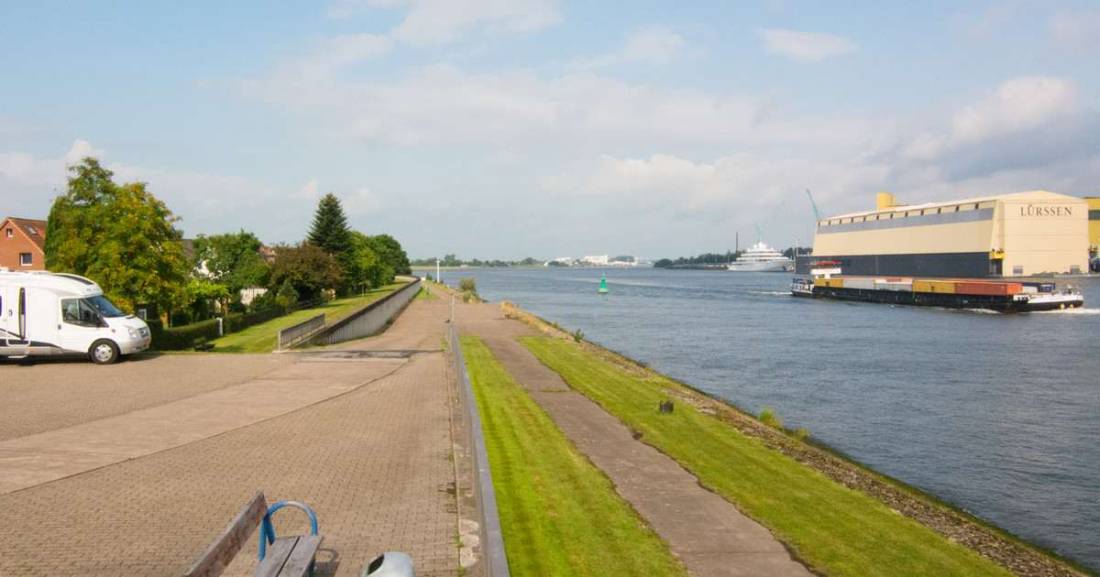 Stellplatz auf dem Deich — Photo 3