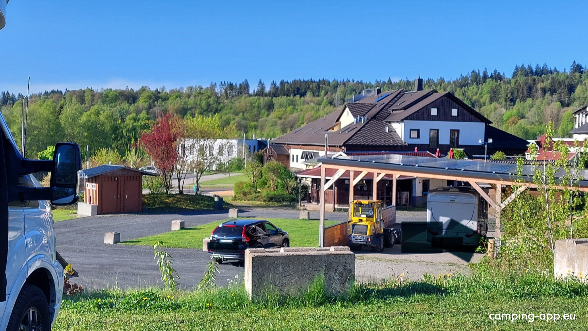 Toschis Station — Photo 3