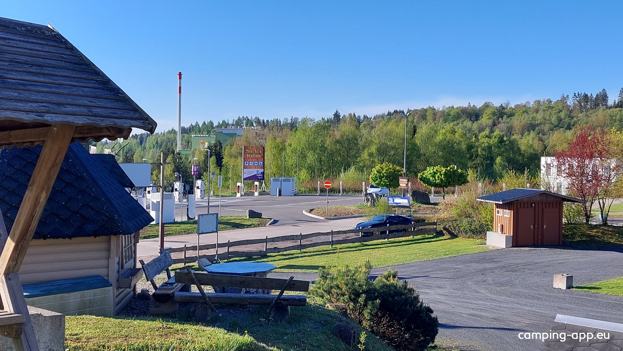 Toschis Station — Photo 2