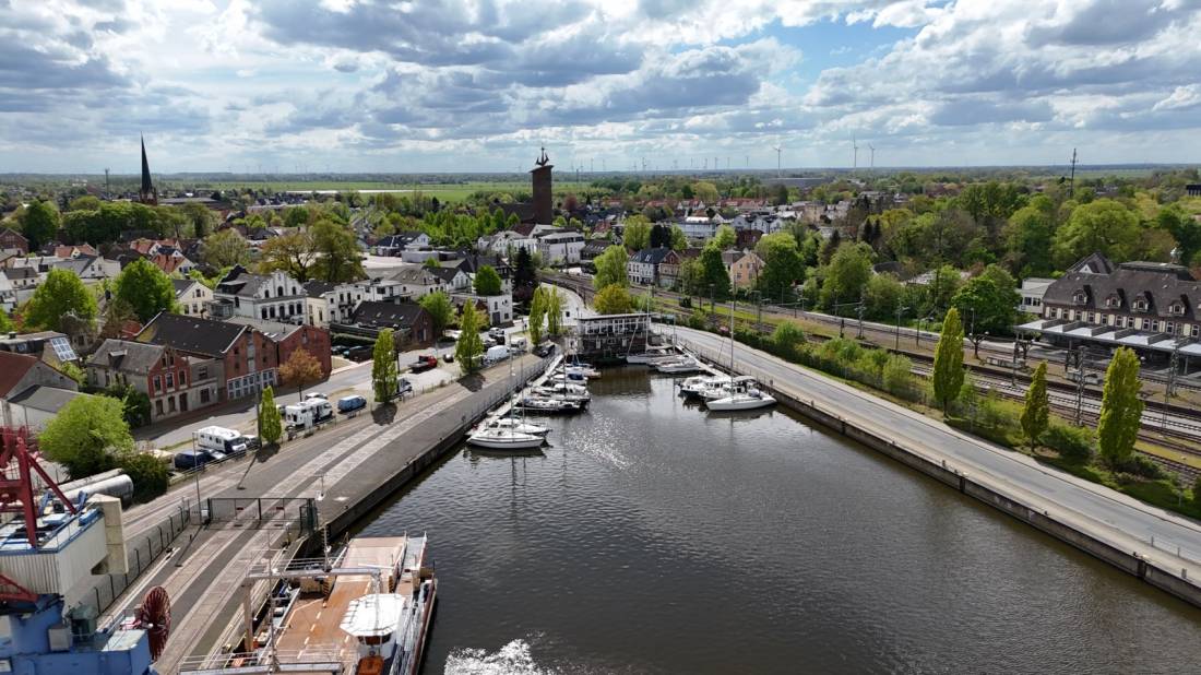 Stellplatz am Binnenhafen Brake — Photo 5