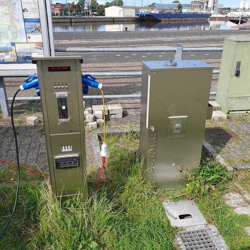 Stellplatz am Binnenhafen Brake — Photo 3