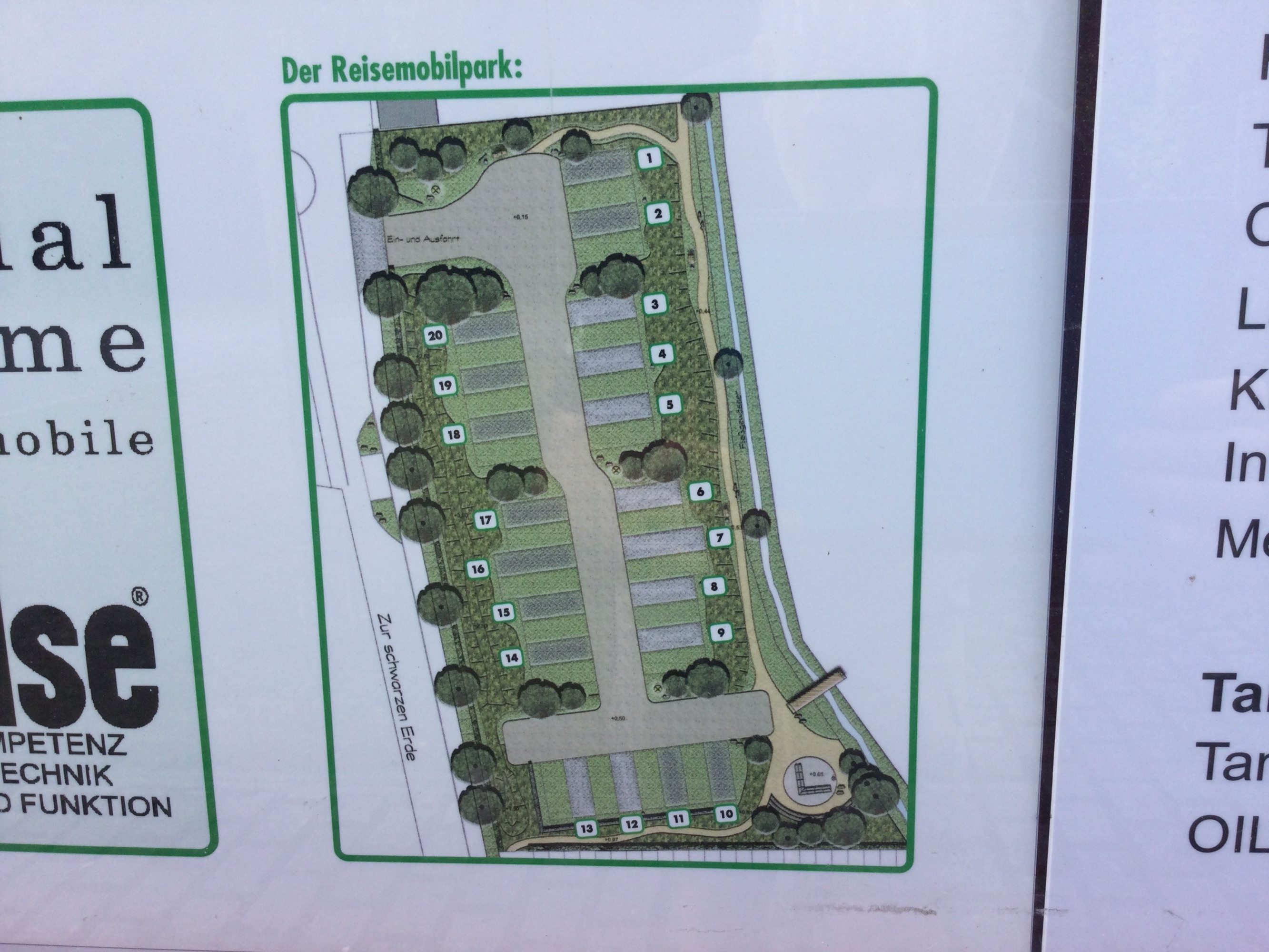 Reisemobil-Park am Badeland Uslar — Photo 4